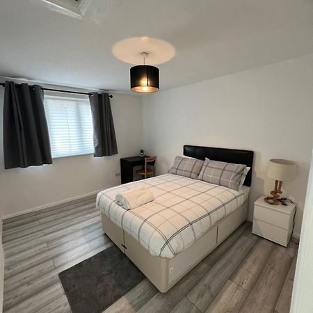 Auxano Apartments Londra Dış mekan fotoğraf