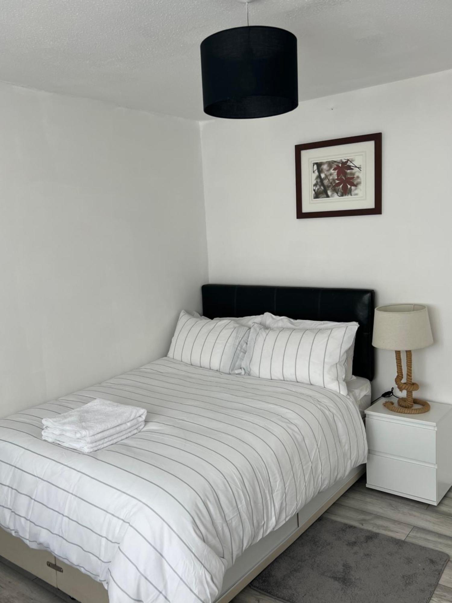 Auxano Apartments Londra Dış mekan fotoğraf